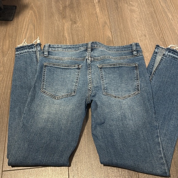 Free People | Women's Blue Jeans - W27 - Distressed wash and hem - Picture 4 of 5